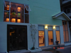 Гостиница Kaset Guesthouse  Бангкок